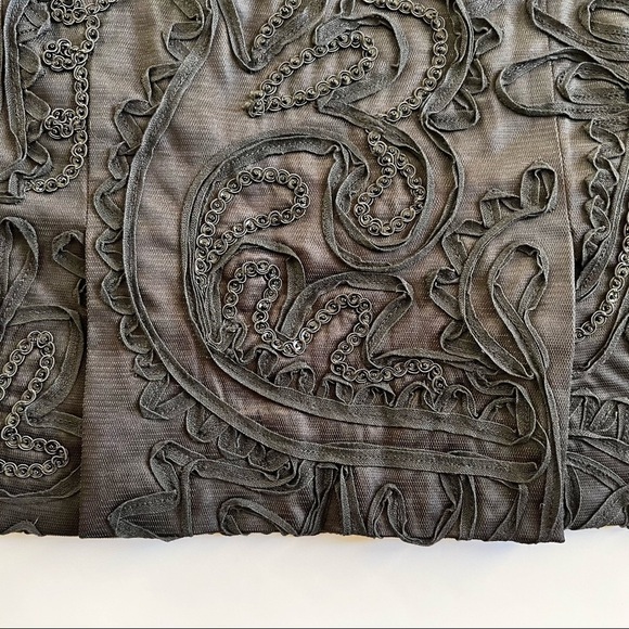 Lafayette 148 New York Skirt Hand Beaded Lace Detailed Pencil in Black Sz 10 - Picture 4 of 8